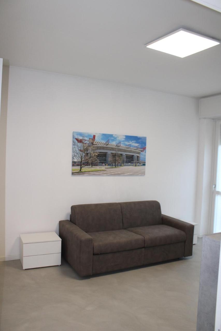 Villa Travelounge Milano San Siro Exterior foto